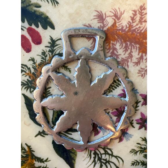 Brass Medallion: Abstract Star Design: Horse Bridle - Picture 3 of 5